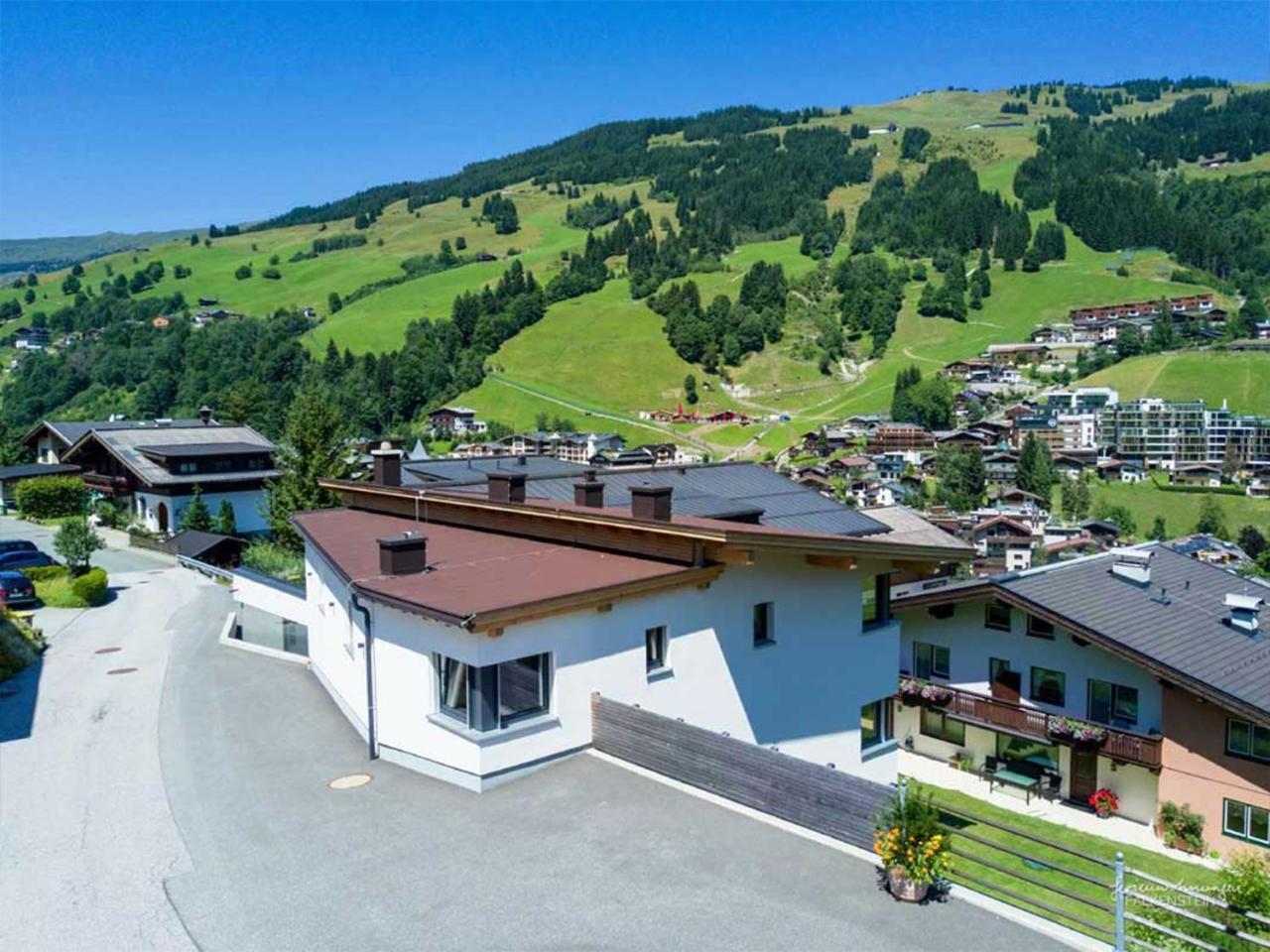 Ferienwohnungen Falkenstein Hinterglemm Saalbach-Hinterglemm Habitación foto