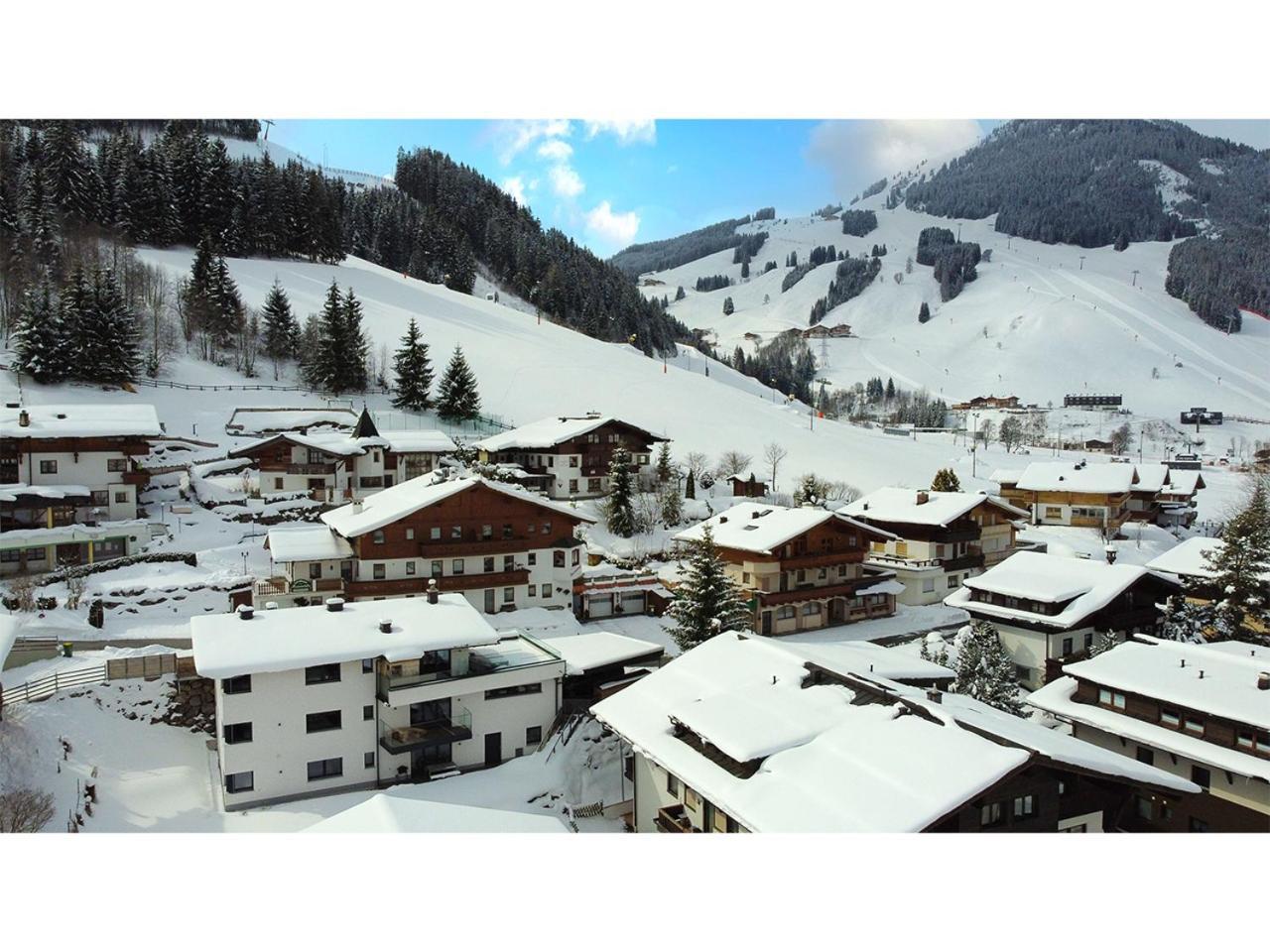 Ferienwohnungen Falkenstein Hinterglemm Saalbach-Hinterglemm Habitación foto